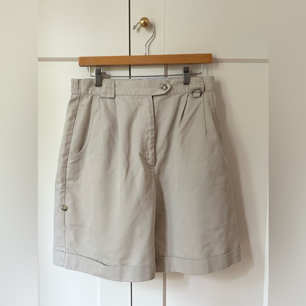 Vintage Tilley Endurables Women’s Adjustable Khaki Hiking / Bermuda Shorts